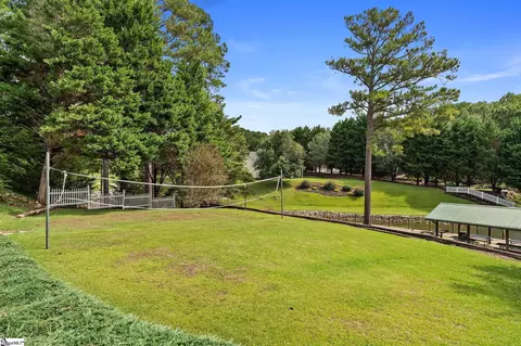 Exterior - 700 Twilight Ct, Seneca, SC 29672 photo 7 of 8