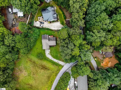 View/Area - 700 Twilight Ct, Seneca, SC 29672 photo 1 of 4