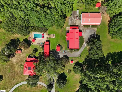 1929 Fairview Rd, Fountain Inn, SC 29644