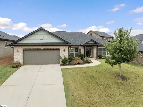 305 Rolling Waters Dr, Greenville, SC 29605