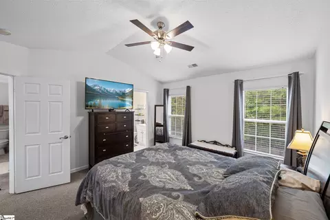 Bedroom - 317 Hampton Ridge Dr, Greer, SC 29651 photo 3 of 8