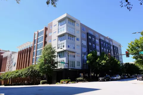 100 E Washington St, Greenville, SC 29601