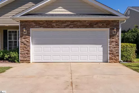 Exterior - 9 Tack Ln, Greer, SC 29650 photo 3 of 9