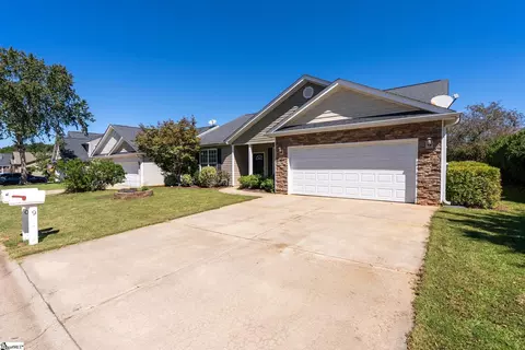 Exterior - 9 Tack Ln, Greer, SC 29650 photo 2 of 9