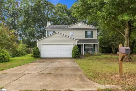 18 Reedy River Way, Greenville, SC 29605