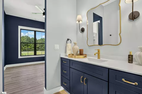 Bath - 3812 Pennington Rd, Greer, SC 29651 photo 4 of 5