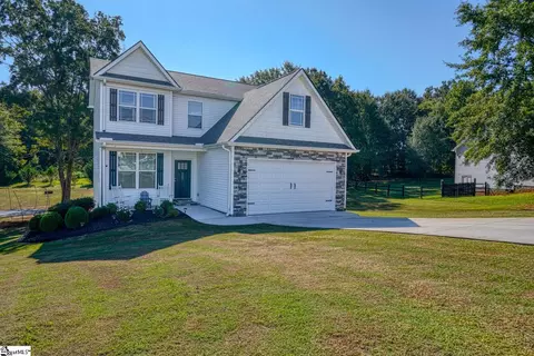 322 Silas Ct, Woodruff, SC 29388