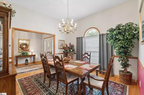 Dining - 314 Camperdown Ct, Easley, SC 29642 photo 3 of 4