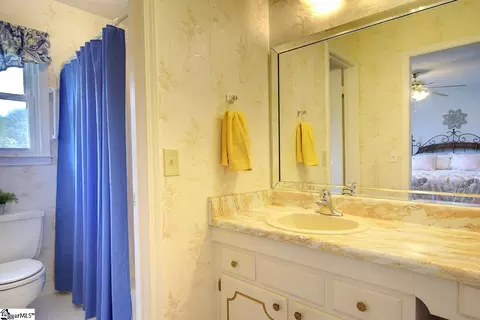Bath - 13 Dacus Dr, Williamston, SC 29697 photo 1 of 2