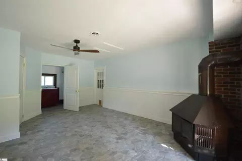 Living - 1183 Sandy Plains Rd, Tryon, NC 28782 photo 4 of 4
