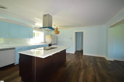 Kitchen - 1183 Sandy Plains Rd, Tryon, NC 28782 photo 1 of 4