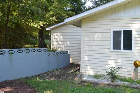 Exterior - 1183 Sandy Plains Rd, Tryon, NC 28782 photo 3 of 16