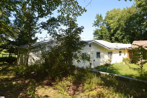 Exterior - 1183 Sandy Plains Rd, Tryon, NC 28782 photo 4 of 16