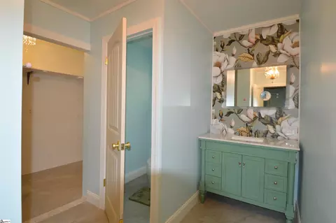 Bath - 1183 Sandy Plains Rd, Tryon, NC 28782 photo 1 of 1
