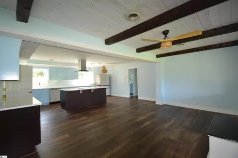 Living - 1183 Sandy Plains Rd, Tryon, NC 28782 photo 3 of 4