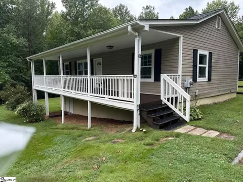 1095 E Prince Rd, Landrum, SC 29356