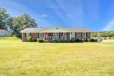 233 Bailey Rd, Buffalo, SC 29321