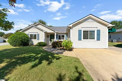 1 Sunbriar Dr, Greenville, SC 29615
