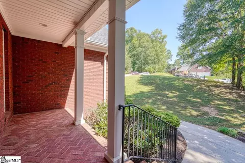 Exterior - 507 Carrickmore Ct, Moore, SC 29369 photo 2 of 7