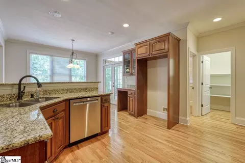 Kitchen - 507 Carrickmore Ct, Moore, SC 29369 photo 1 of 3