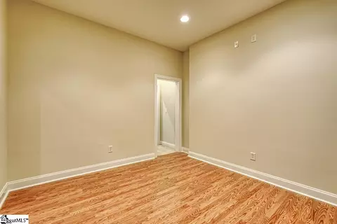 Bedroom - 507 Carrickmore Ct, Moore, SC 29369 photo 9 of 10