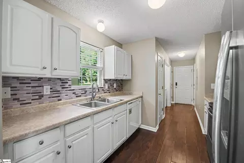 Entry Way - 513 E Orr St, Anderson, SC 29621 photo 1 of 2