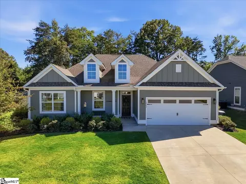 223 Buchanan Ridge Rd, Taylors, SC 29687