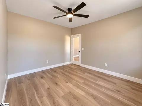 Bedroom - 488 Skyline Dr, Campobello, SC 29322 photo 3 of 11