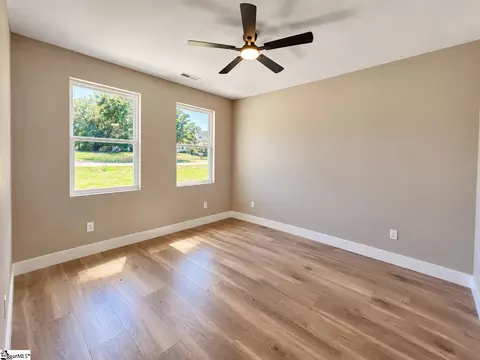 Bedroom - 488 Skyline Dr, Campobello, SC 29322 photo 1 of 11