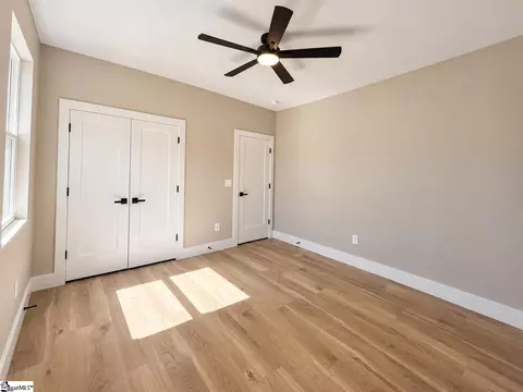 Bedroom - 488 Skyline Dr, Campobello, SC 29322 photo 7 of 11