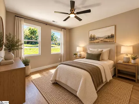 Bedroom - 488 Skyline Dr, Campobello, SC 29322 photo 2 of 11