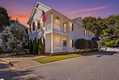 19 Carex Ct, Taylors, SC 29687
