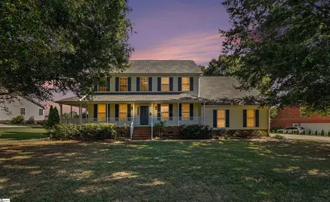 310 Saddlebred Dr, Pelzer, SC 29669