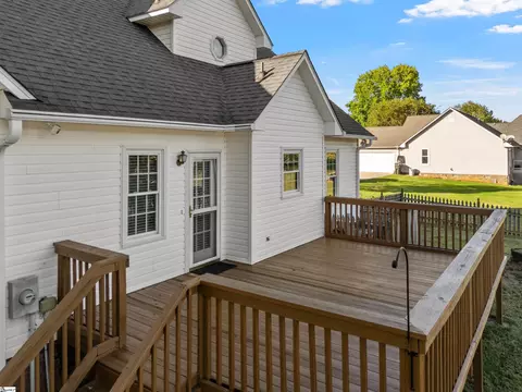 Exterior - 207 SW Fieldsedge Dr, Moore, SC 29369 photo 11 of 12