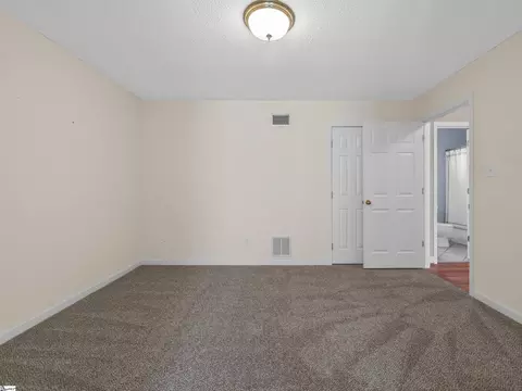 Bedroom - 207 SW Fieldsedge Dr, Moore, SC 29369 photo 6 of 7
