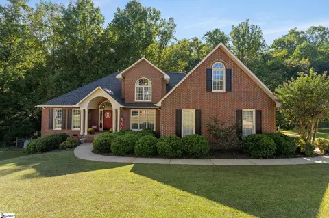 209 Woodbridge Ct, Easley, SC 29642