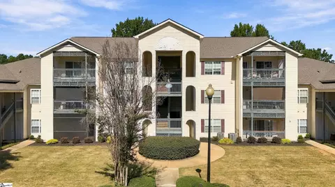 131 Wexford Dr UNIT 207, Anderson, SC 29621