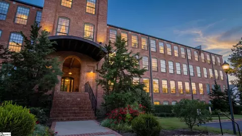 400 Mills Ave UNIT 203, Greenville, SC 29605