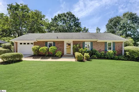 110 Dorian Dr, Simpsonville, SC 29680