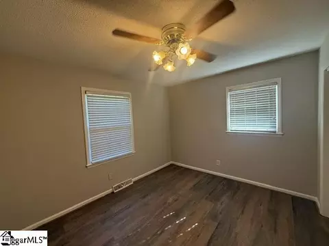 Bedroom - 8 Henry Ave, Honea Path, SC 29654 photo 3 of 5