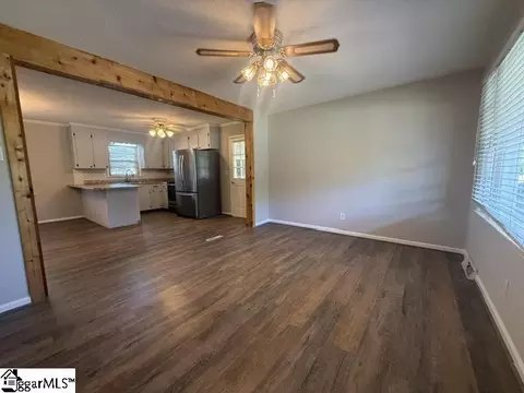 Living - 8 Henry Ave, Honea Path, SC 29654 photo 1 of 5