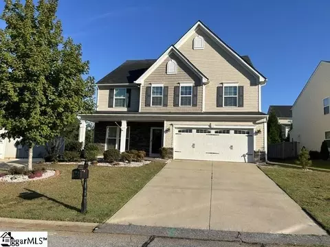 242 Sandusky Ln, Simpsonville, SC 29680