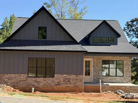 112 Wedge Way, Travelers Rest, SC 29690