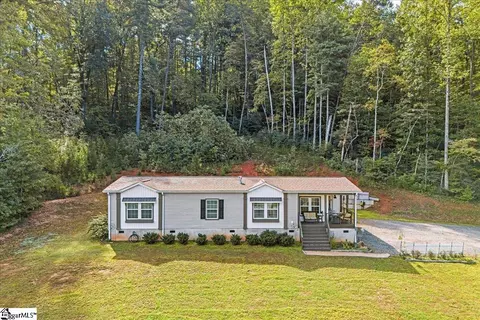 382 Hart Cut Rd, Marietta, SC 29661