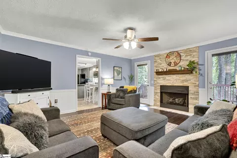 Other - 215 E Shefford St, Greer, SC 29650 photo 5 of 10