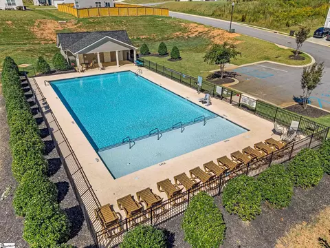 Exterior - 113 Foxcroft Ct, Easley, SC 29640 photo 10 of 11