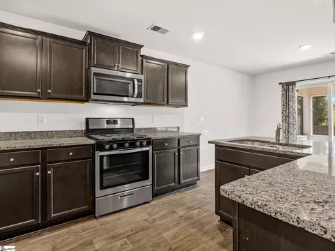 Kitchen - 113 Foxcroft Ct, Easley, SC 29640 photo 2 of 6