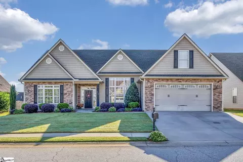 117 Dewfield Ln, Boiling Springs, SC 29316