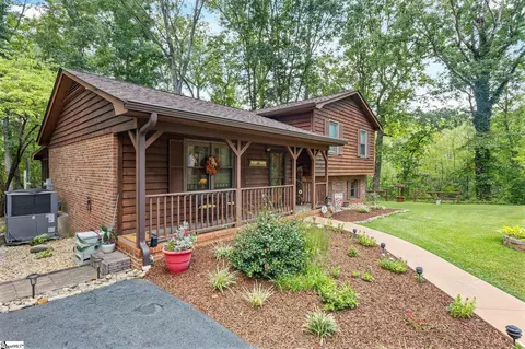 Exterior - 171 Venture Dr, Liberty, SC 29657 photo 2 of 7