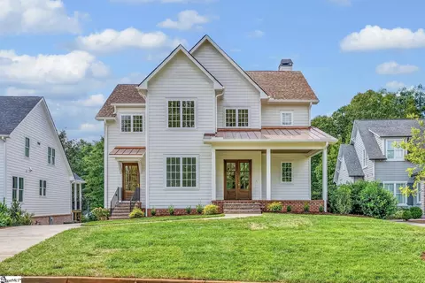 130 Augusta Ct, Greenville, SC 29605